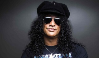 «O Slash ηχογραφεί νέο υλικό για τους Guns N' Roses»