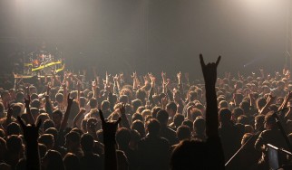 Wall Street Journal: Το heavy metal ως ένδειξη οικονομικής ανάπτυξης