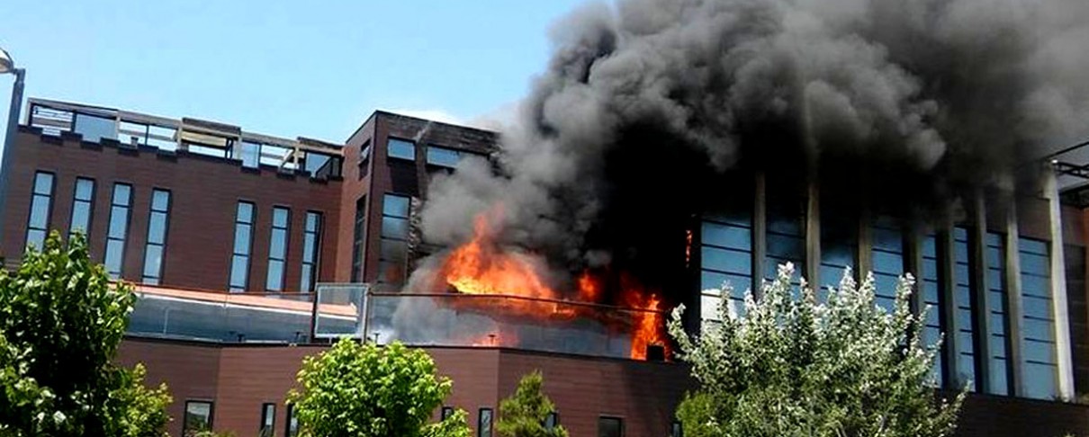 Φωτιά στο Gazi Music Hall