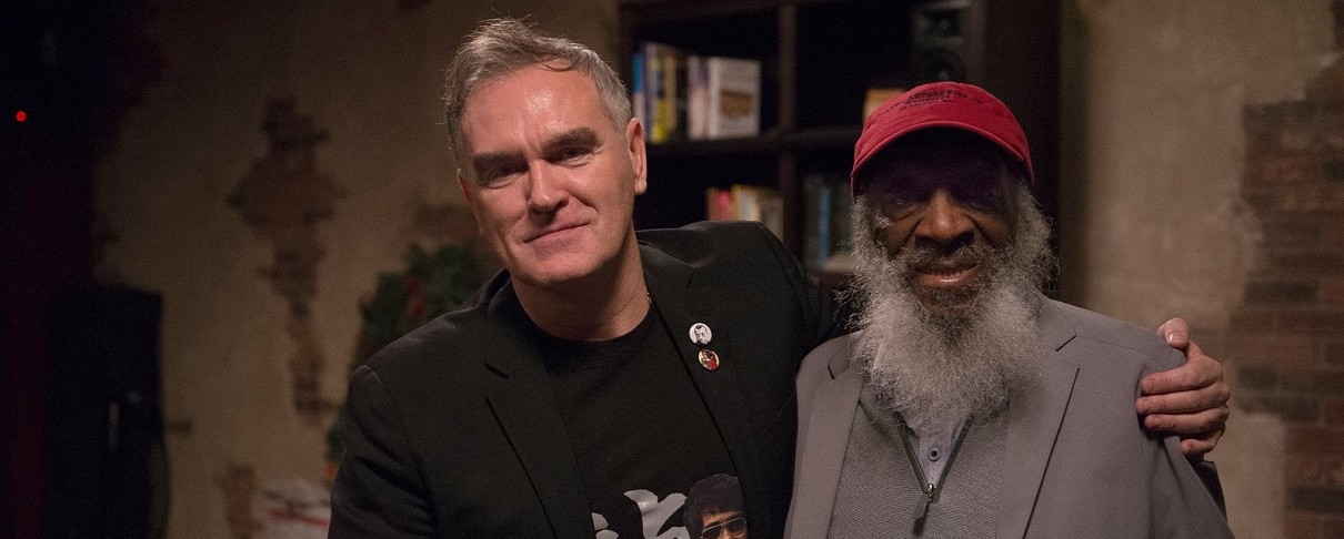 Ο Morrissey αφιερώνει στον stand up ακτιβιστή Dick Gregory…