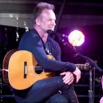 Δείτε τον Brad Pitt να παρουσιάζει τους Sting και Chris Cornell σε φιλανθρωπική εκδήλωση