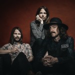 Ανάσταση στο «Νεκροταφείο»!