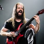 John Petrucci: «Συμπαθώ τον Donald Trump»