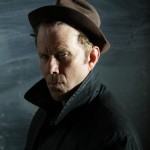 Ο Tom Waits επανεκδίδει τον κατάλογό του στην ANTI- Records