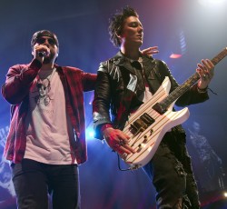 Oι Avenged Sevenfold τζαμάρουν σε Hard Rock Cafe της Φινλανδίας (video)