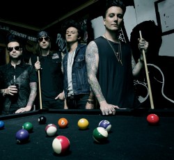 Oι Avenged Sevenfold διασκευάζουν παραδοσιακό μεξικάνικο τραγούδι (video)
