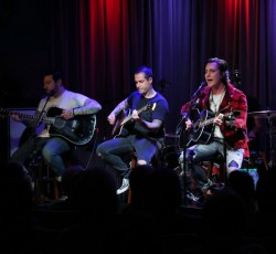 Oι Avenged Sevenfold κυκλοφορούν νέο ακουστικό άλμπουμ 