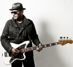 Δείτε το νέο video του Barry Adamson 