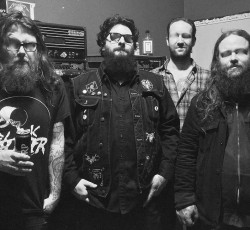 Πρώτη μετάδοση: Νέο τραγούδι από τους Bison 