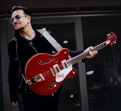 Οι U2 στη δισκογραφική του Jack White 