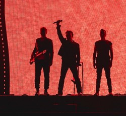 Η Patti Smith στη σκηνή των U2 