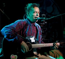 Νεκρός ο πρώτος τραγουδιστής των Faith No More 