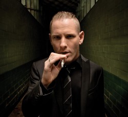 Ένα ακόμα βιβλίο από τον Corey Taylor 