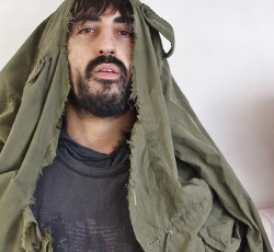 Μηνύσεις εκατέρωθεν από τους Crystal Castles 