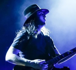 Ο Daron Malakian λυπάται για τον θάνατο του Charles Manson...