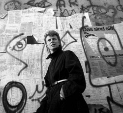 David Bowie: Λύθηκε το μυστήριο των πλήκτρων στο "Oh! You Pretty Things" 