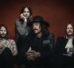 Ανάσταση στο «Νεκροταφείο»! 