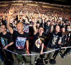 Iron Maiden: Νέο live video με πλάνα από την "Book Of Souls" περιοδεία