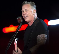 James Hetfield: «Το κομμάτι που αναγκαστήκαμε να βάλουμε στο "Ride The Lightning"…»
