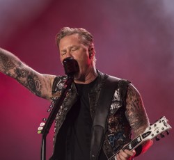 Ο James Hetfield αφηγητής σε ντοκιμαντέρ για τον εθισμό στην πορνογραφία 