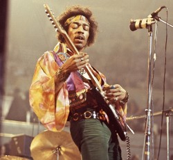 Ακυκλοφόρητα κομμάτια του Jimi Hendrix σε νέο άλμπουμ 
