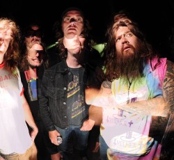 Ακούστε σε πρώτη μετάδοση ένα νέο τραγούδι από τους Lecherous Gaze