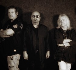 Νέα κυκλοφορία για τους… «αιώνιους» Magnum 