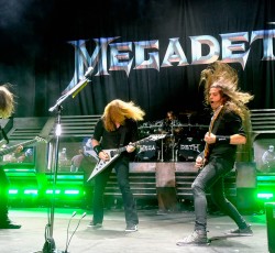 O Dave Mustaine αξιολογεί όλους τους κιθαρίστες των Megadeth