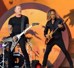 Οι Metallica διασκευάζουν Van Halen 