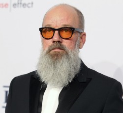 Ο Michael Stipe στο πλευρό των Radiohead…