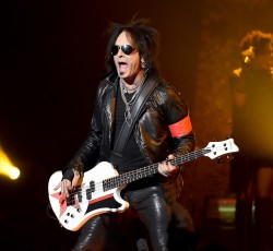 Τα «Ημερολόγια Ηρωίνης» του Nikki Sixx σε κόμικ