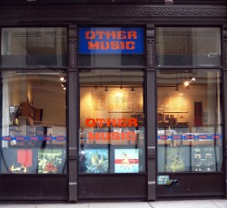 Οι Vampire Weekend και οι Interpol σε ντοκιμαντέρ για ιστορικό δισκοπωλείο της Νέας Υόρκης 