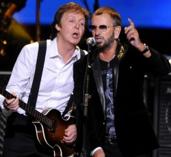 Ο Paul McCartney ξανασυναντά στο στούντιο τον Ringo Starr