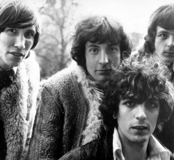 Η συλλογή-μαμούθ για τα πρώιμα χρόνια των Pink Floyd επανακυκλοφορεί 