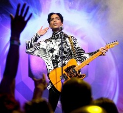 "Electric Intercourse": Ακούστε αδημοσίευτο τραγούδι του Prince 