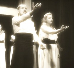 Κερδίστε προσκλήσεις για τη θεατρική παράσταση "Προμηθέας - Εφτά αρχές στο να είναι κανείς ανίκητος" 