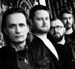 Οι Έλληνες Raw Silk επιστρέφουν με νέο άλμπουμ! 