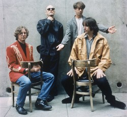 Οι R.E.M ξανά στη σκηνή χωρίς τον Michael Stipe