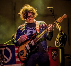 «Ημέρα της κρίσεως» για τον Ryan Adams (audio)
