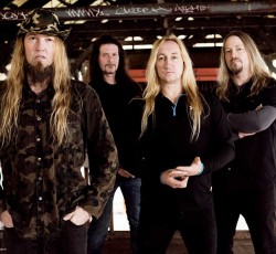 Οι Sanctuary έρχονται στην Αθήνα τον Ιούλιο 