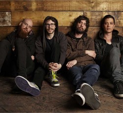 Πρώτη μετάδοση: Ένα νέο τραγούδι από τους Sleepmakeswaves 