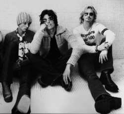 Ακυκλοφόρητο, «κινηματογραφικό» κομμάτι από τους Stone Temple Pilots