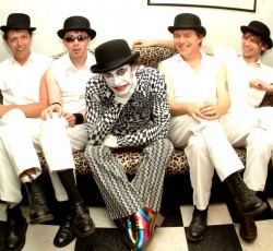 Οι punk rockers Adicts για πρώτη φορά στην Ελλάδα 