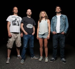 Πρώτη μετάδοση: Ένα νέο κομμάτι από τους The Moth