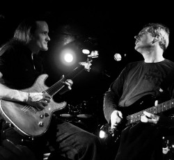 Οι Threshold ανακοινώνουν νέο τραγουδιστή 