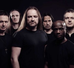 Οι Threshold για πρώτη φορά στην Αθήνα 