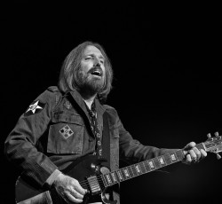 Νεκρός ο Tom Petty 