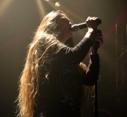 Το Rocking σε στέλνει στη συναυλία των Universe217 