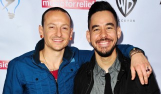 Mike Shinoda: «Δεν υπάρχει περίπτωση να κάνουμε ολόγραμμα του Chester»
