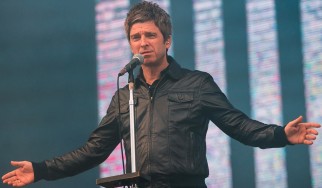 Ο Noel Gallagher βγάζει δίσκο και... στο σφυρί vintage εξοπλισμό των Oasis